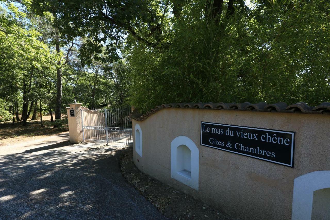 Le Mas Du Vieux Chene Saint-Paul-en-Forêt Exterior foto